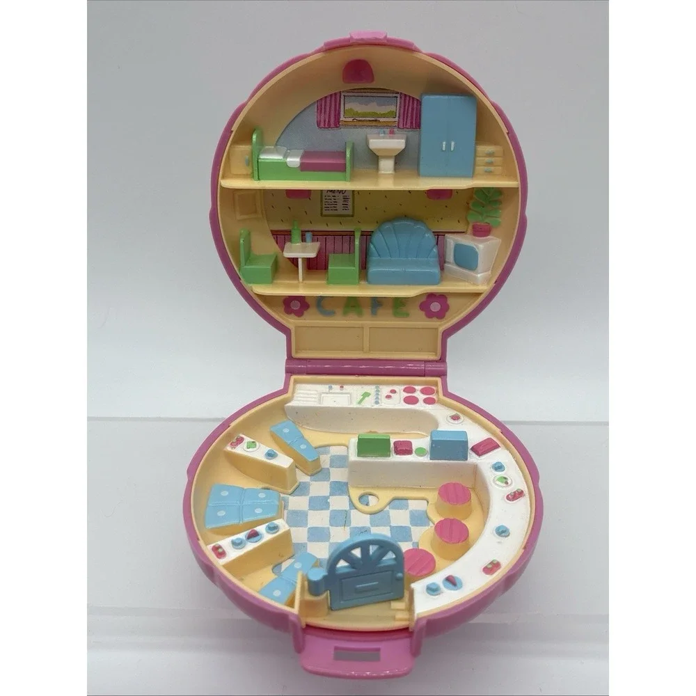 1989 Bluebird Toys Polly Pocket Polly's Cafe Compact Playset No Dolls/Figures